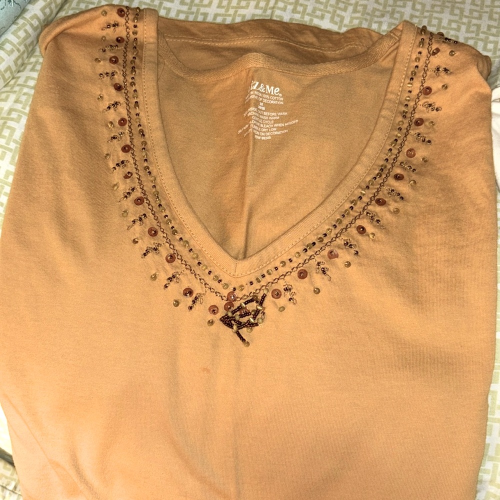 Liz and Me V-neck T-shirts size 3X